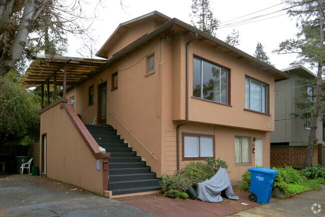 21 and 25 Lodato Ave - 33 Lodato Ave