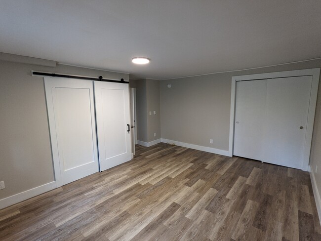 Large Bedroom Washer/Dryer Left Closet - 422 State St