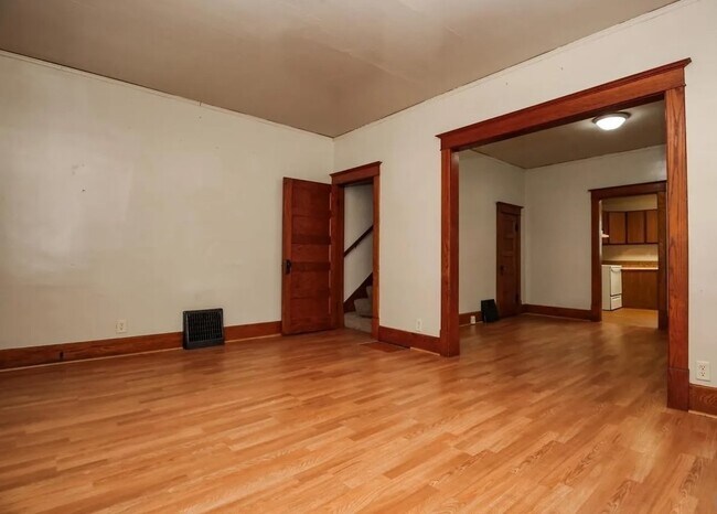 Foto del edificio - 425-427 W 16th St