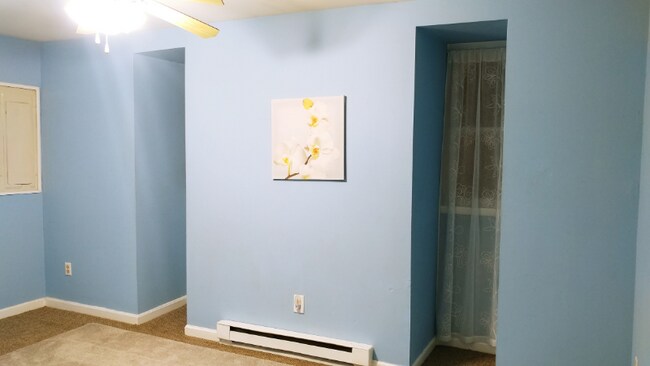 Foto del edificio - 82 E Main St