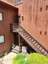 Building Photo - 1 Red Lodge Dr