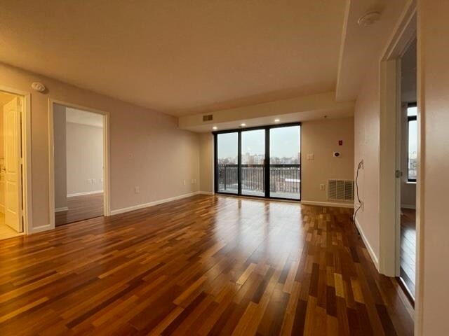 Building Photo - 759 2nd St