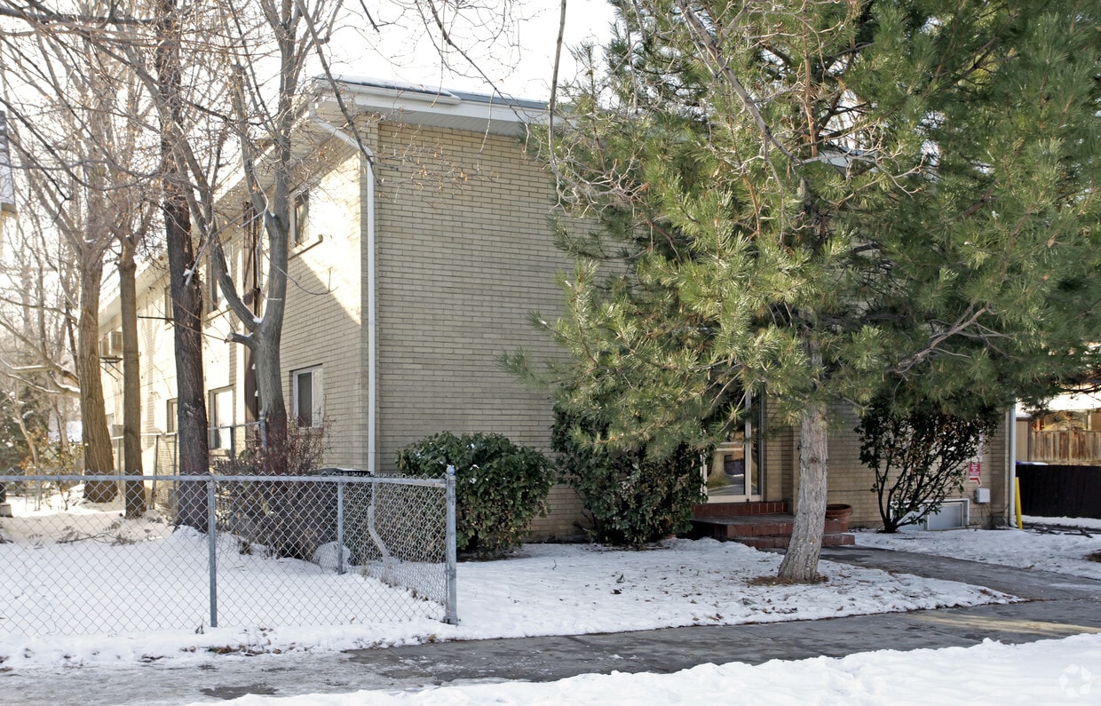 Building Photo - 518 E 600 S