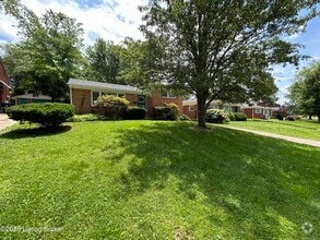 Building Photo - 1608 Whippoorwill Rd