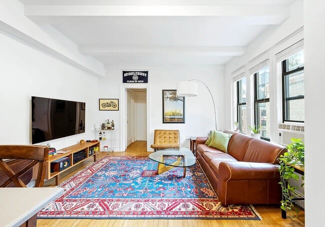 Foto del edificio - 157 E 72nd St