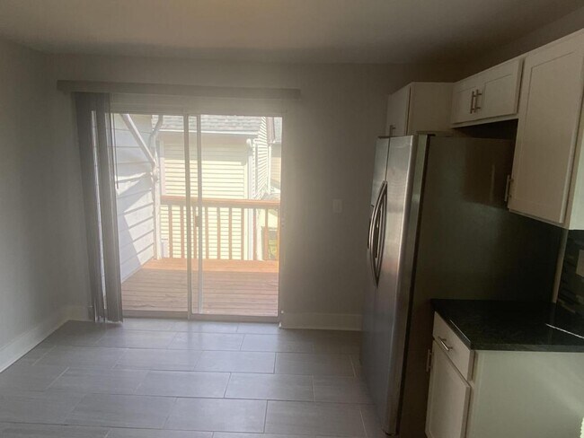 Photo - 2893 Markbreit Ave House