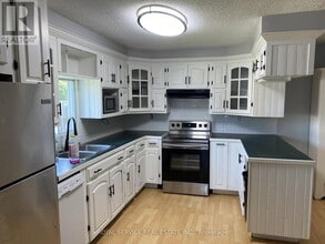 Building Photo - 1181 Ontario St