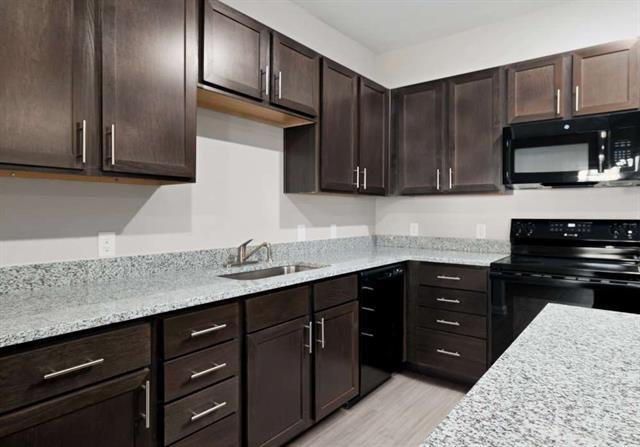 Foto del edificio - 13411 FM812