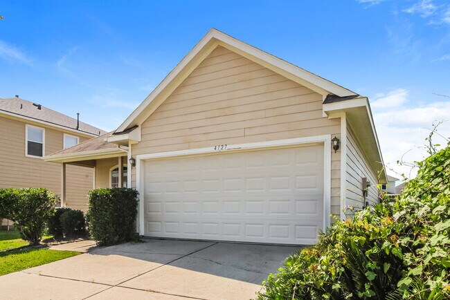 Foto del edificio - 4127 Barossa Valley Ln