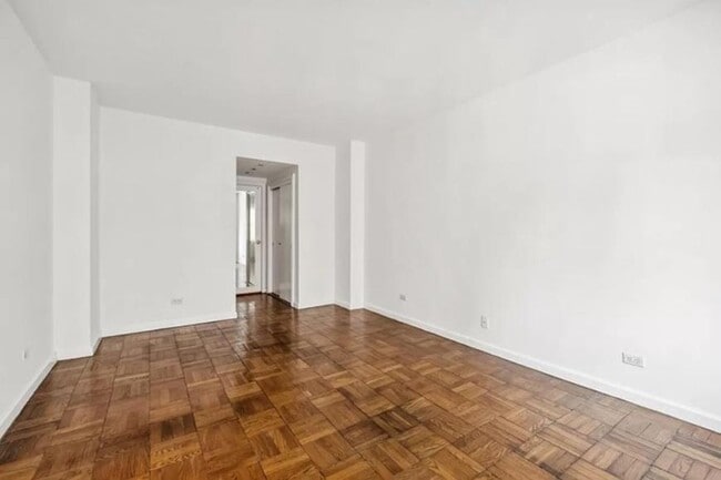 Building Photo - 2 bedroom in NEW YORK NY 10021