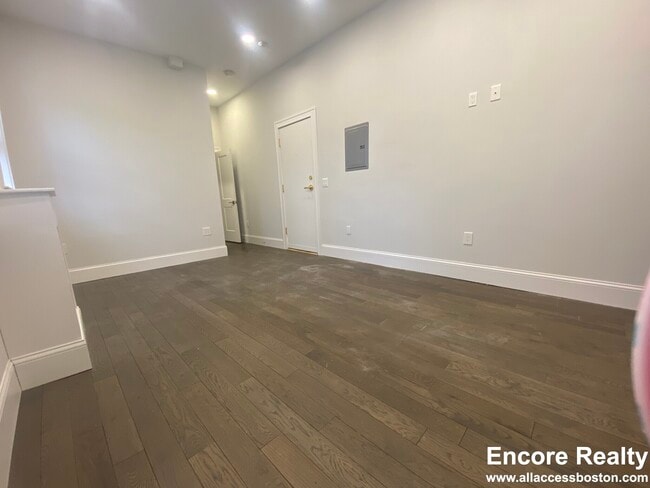 Foto del edificio - 124 Peterborough St