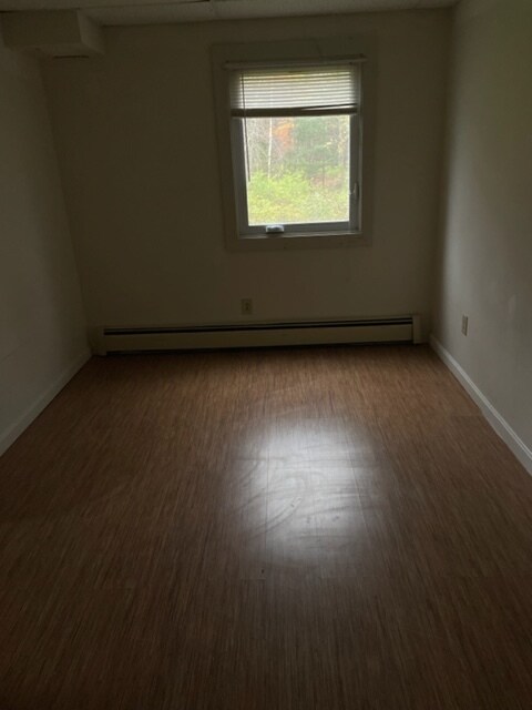 Foto principal - 507 Hinckley Rd
