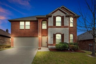 Building Photo - 12946 Sewanee Dr