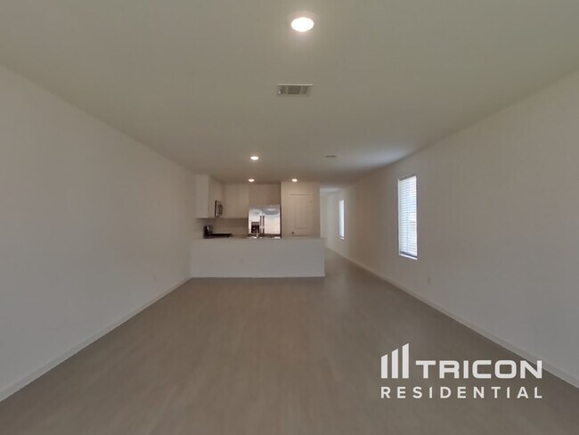 Foto del edificio - 3009 fantasy Terrace Dr