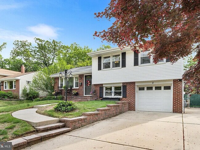 Foto del edificio - 5 Valley View Ct