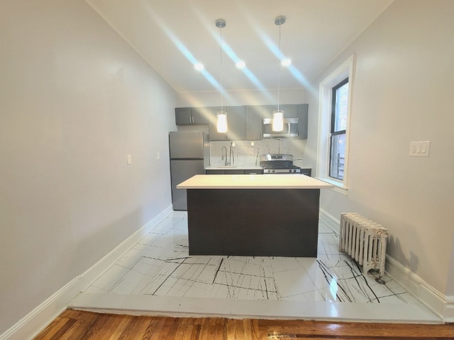 Foto del edificio - 204 Berkeley Ave