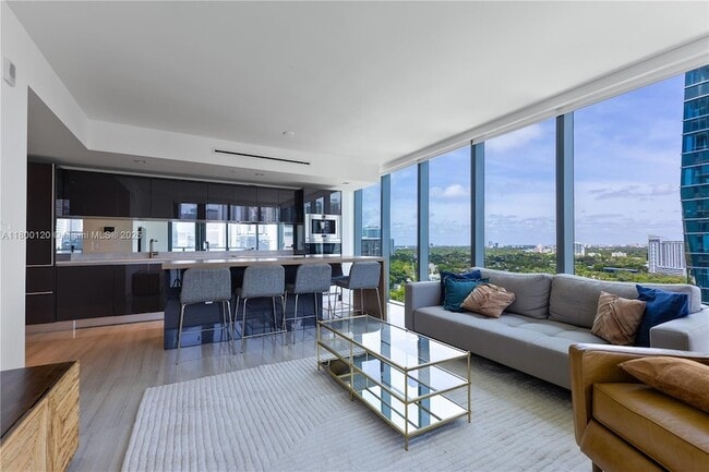 Building Photo - 1451 Brickell Ave