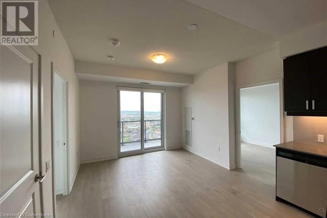 Building Photo - 8 Nahani Way