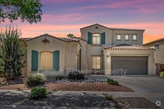 Building Photo - 749 E La Costa Dr