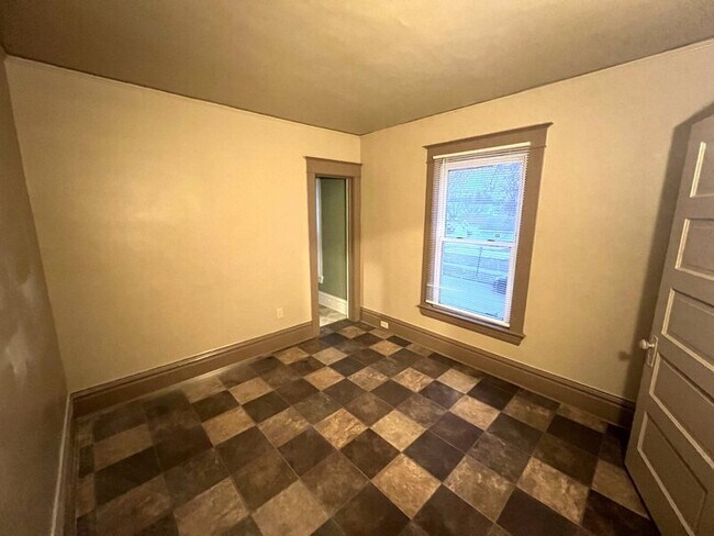 Foto del edificio - 1055 Pine Ave NW