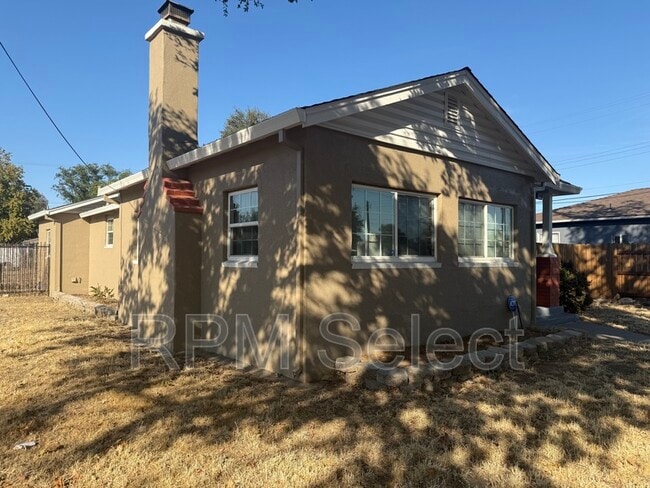 Building Photo - 1433 Arcade Blvd