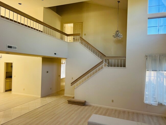 Building Photo - 17614 Winding Creek Rd