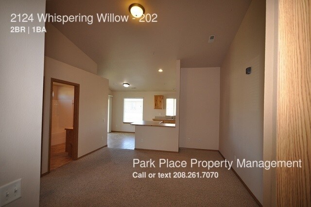 Foto del edificio - 2124 E Whispering Willow Ln