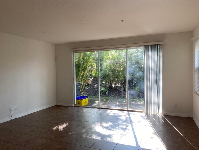 Foto del edificio - 771 Pipers Cay Dr