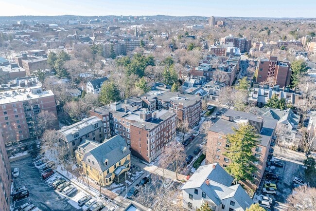 Aerial Context - 8 Chauncy St