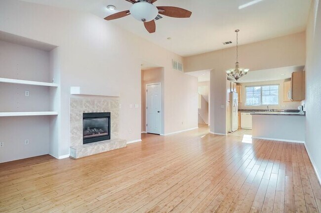 Foto del edificio - 2113 S Fulton Cir