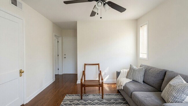 Foto del edificio - 533 W Wrightwood Ave