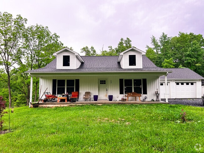 Front of the house - 12 Hokie Ln