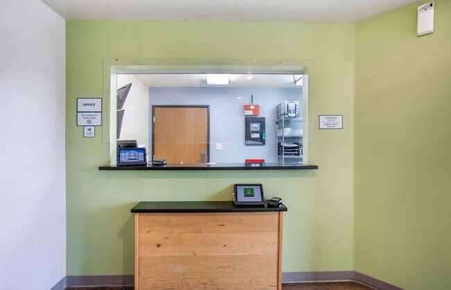 Foto del edificio - Furnished Studio-Springfield - South - Battlefield