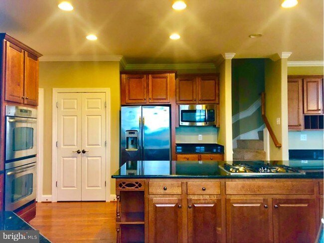 Foto del edificio - 15301 Mountain Crest Ct