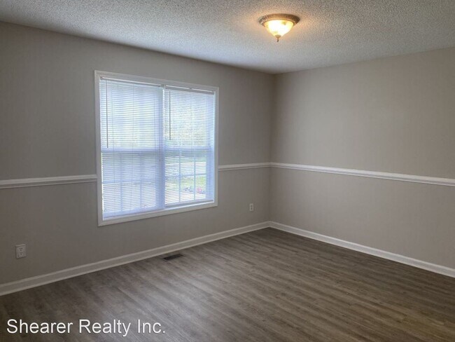 Building Photo - 3 br, 2 bath House - 1086 Piney Church Road
