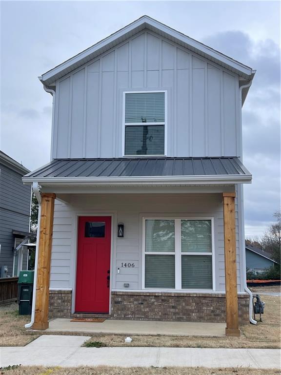 Building Photo - 1406 S Duncan Ave