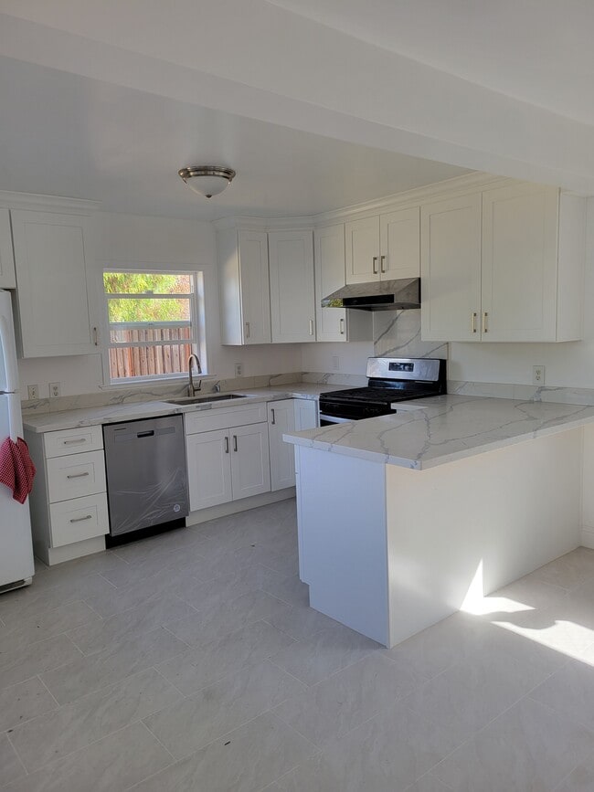 Foto del edificio - 36840 Olive St