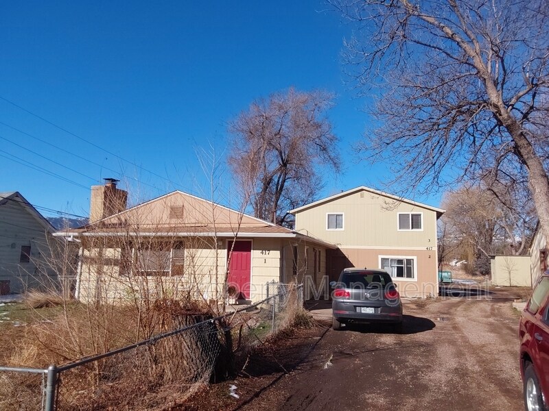 Foto principal - 417 N Hollywood St