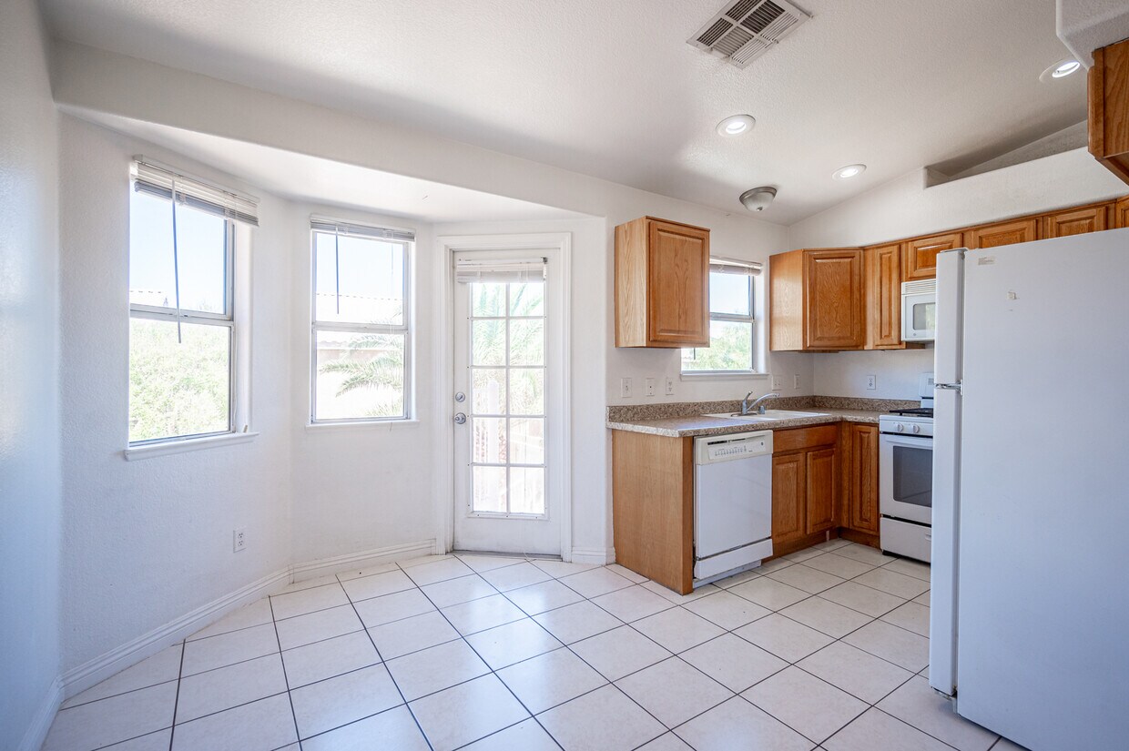 Foto principal - 8012 Cetus Cir