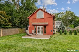 Building Photo - 13 Meadowood Ln