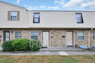 Building Photo - 3043 Morsetown Ct S