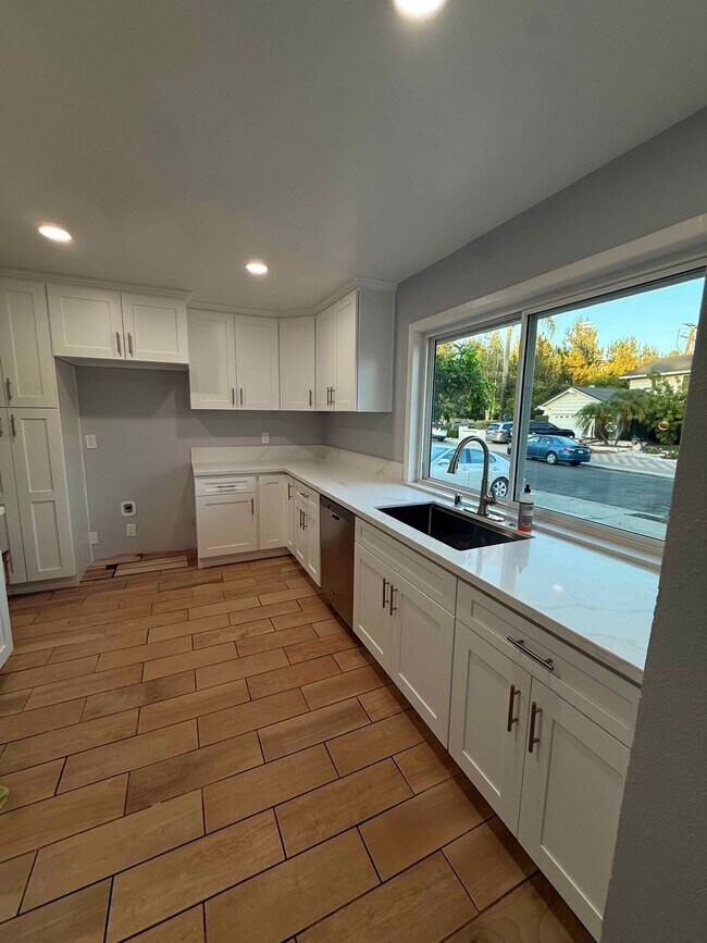 Foto del edificio - 3417 Castle Rock Rd