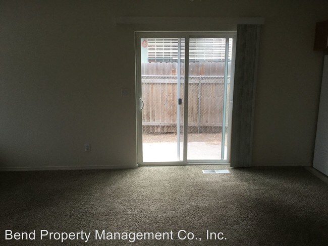 Foto del edificio - 61438 Brookswood Blvd