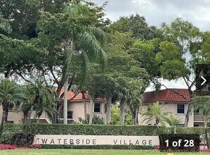 Building Photo - 15813 W Waterside Cir