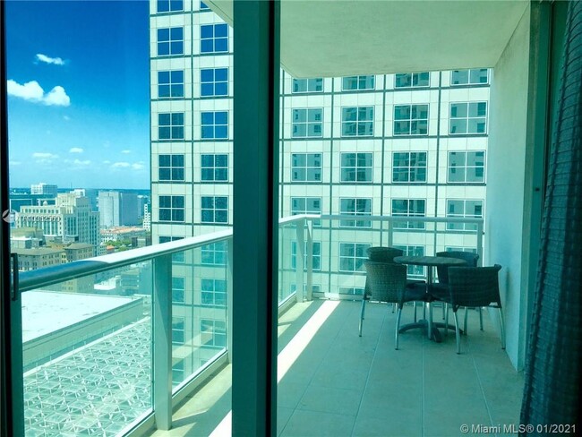 Foto del edificio - 300 Biscayne Blvd Way