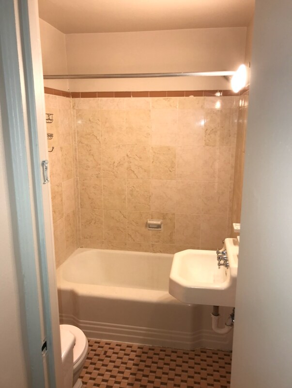 Foto del edificio - 5909 Cottage St