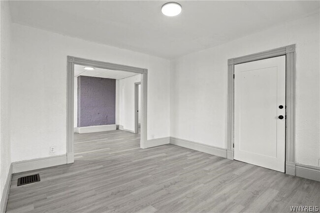 Foto del edificio - 385 Seventh St