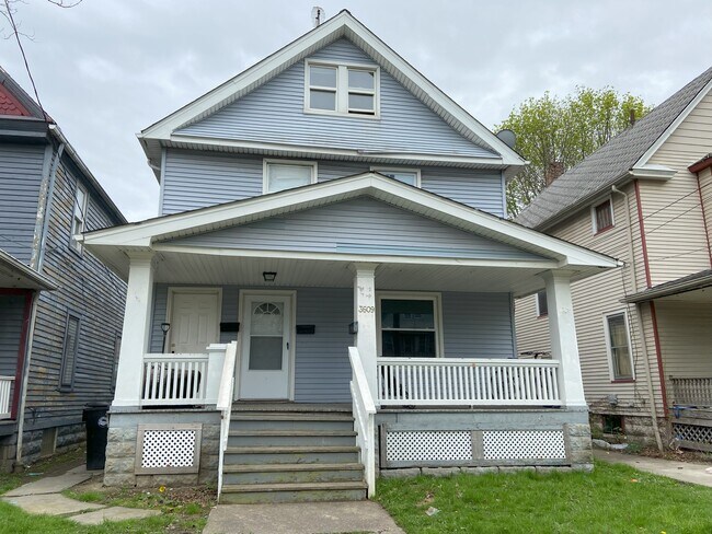 Building Photo - 3609 Riverside Ave
