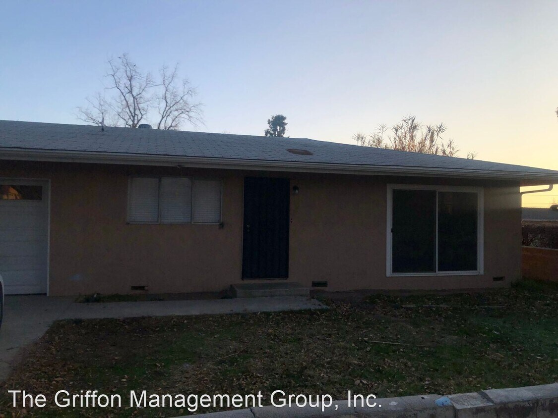 Primary Photo - 2 br, 1 bath House - 11060 Karen Drive