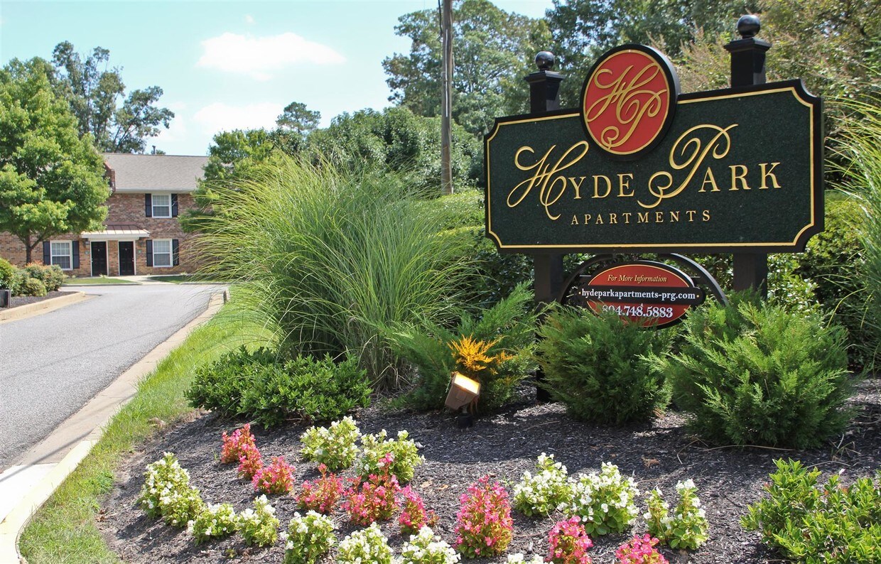 Hyde Park Townhomes Apartments Chester, VA